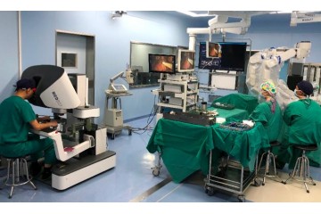 东北首台国产神经外科手术机器人落户盛京医院